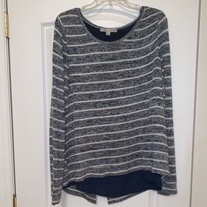 Larry Levine Grey/Navy Split Back Sweater